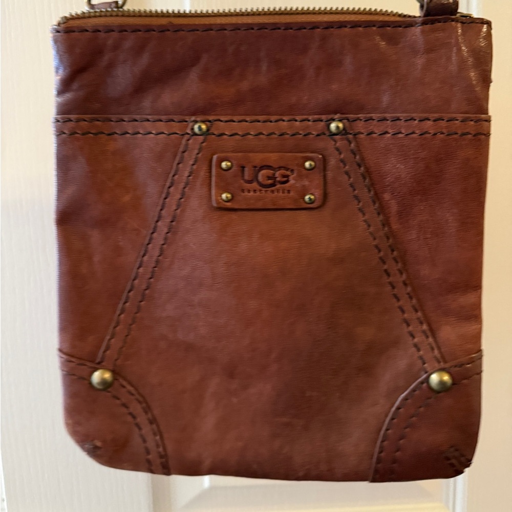 UGG Crossbody